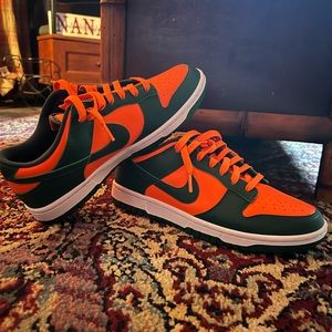 Nike dunk low Miami
